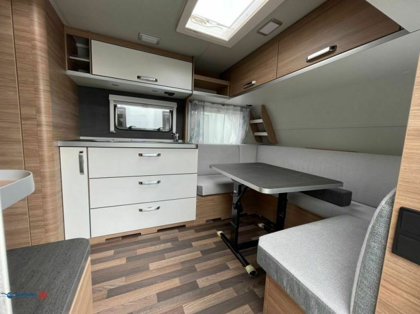 WEINSBERG CARAONE 550 UK
