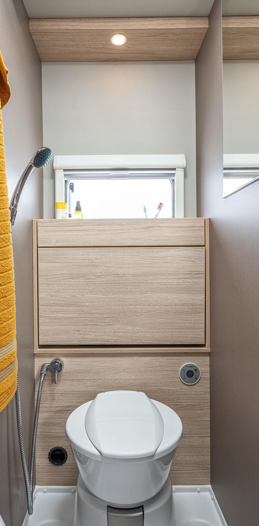 WEINSBERG CARACITO 470 QDK