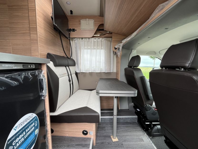 Weinsberg X-Cursion Van 500 MQ Pepper (82)