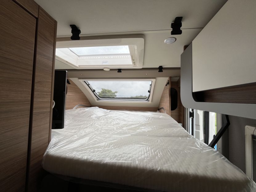 Weinsberg X-Cursion Van 500 MQ Pepper (82)