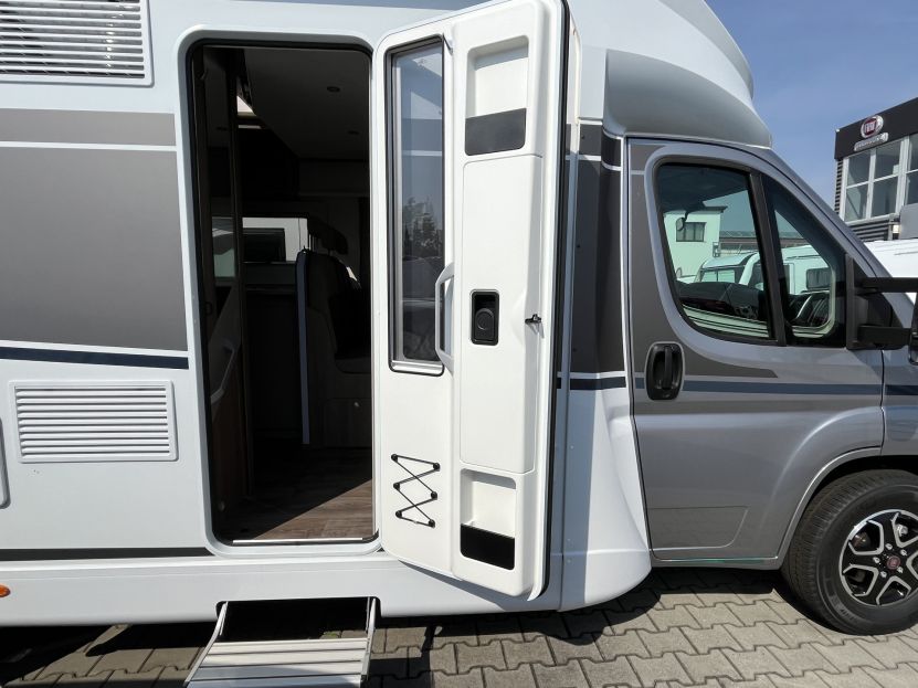 Carado T 447 (45)