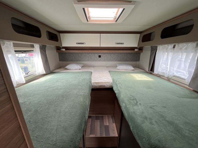 Weinsberg CaraCore 700 MEG (13)