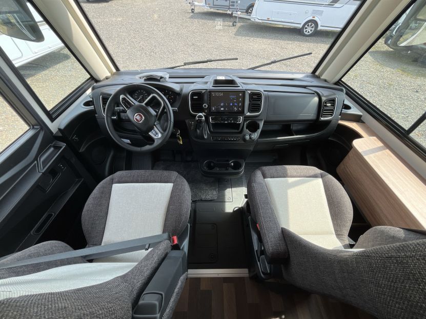Weinsberg CaraCore 700 MEG (13)
