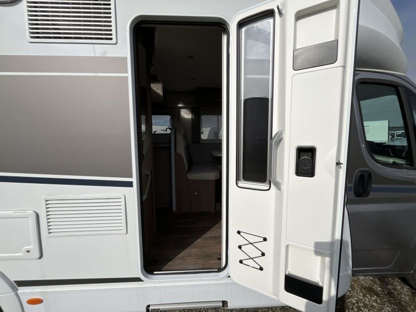 Carado T 447 (147)