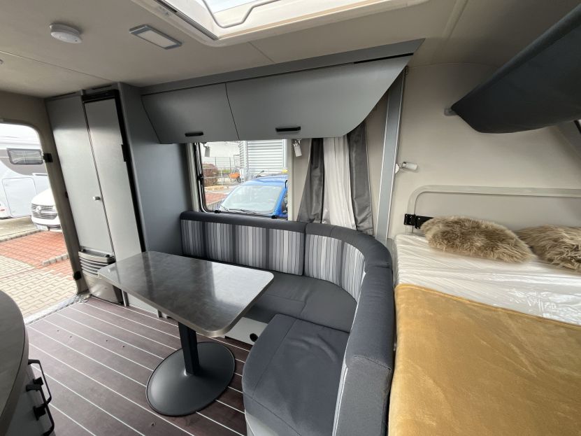 Knaus Sport&Fun 480 QL Black Sel. (28)