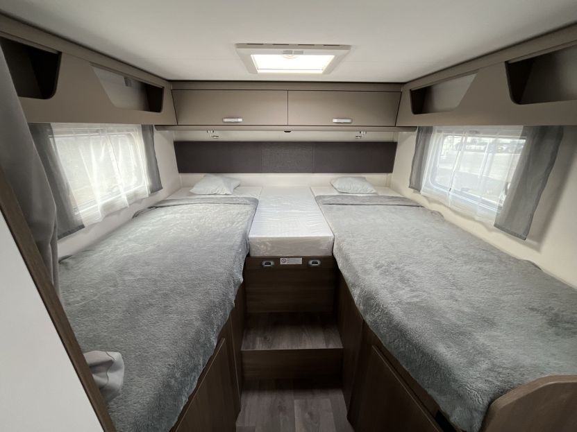CARADO T 447 EDITION24 (80)