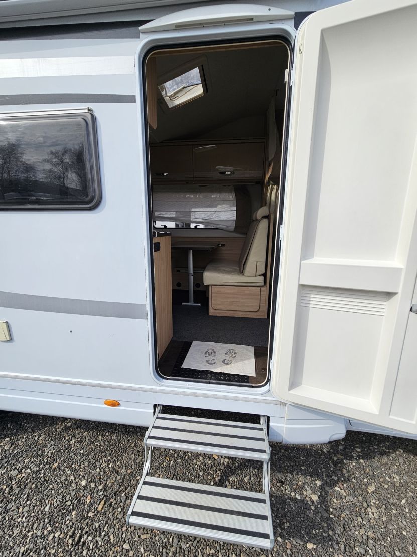 Bürstner Lyseo A700