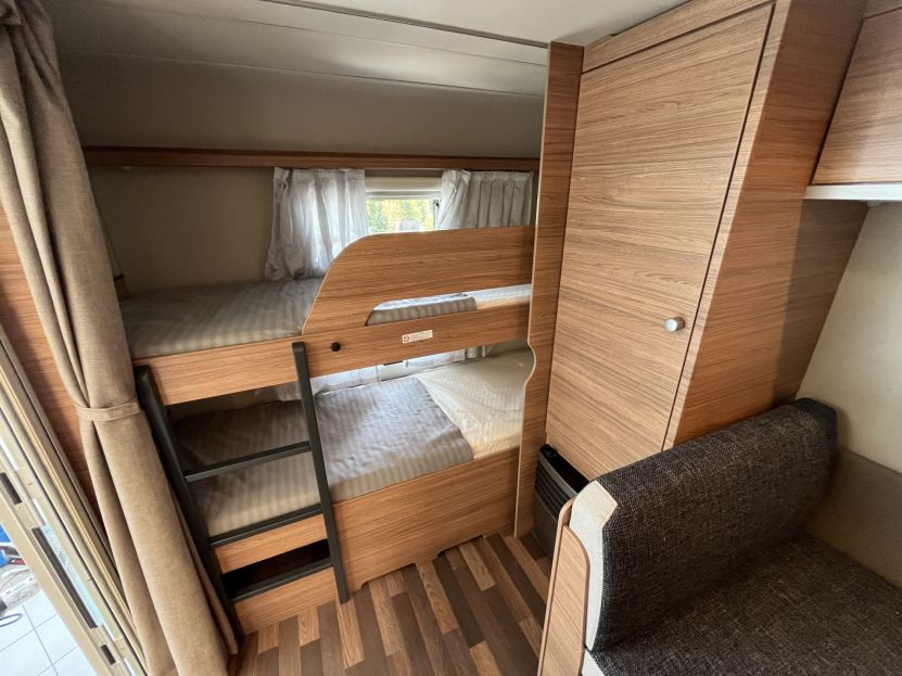 Weinsberg CaraOne 500 FDK (83)
