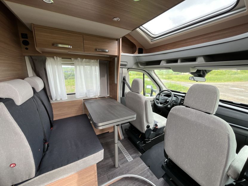 Weinsberg CaraSuite 650 MEG Ford (38)