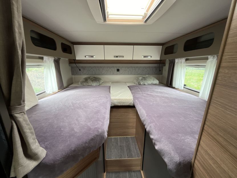 Weinsberg CaraSuite 650 MEG Ford (38)