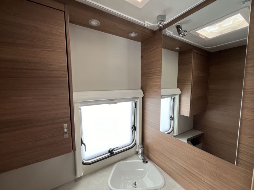 Knaus Sport 460 EU (64)