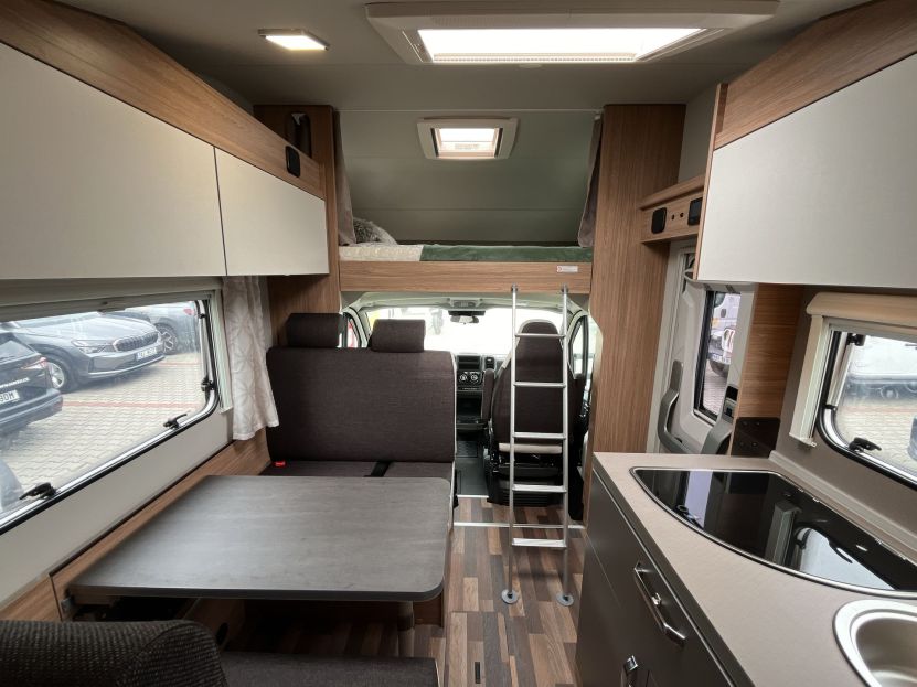 Weinsberg CaraHome 650 DG (42)