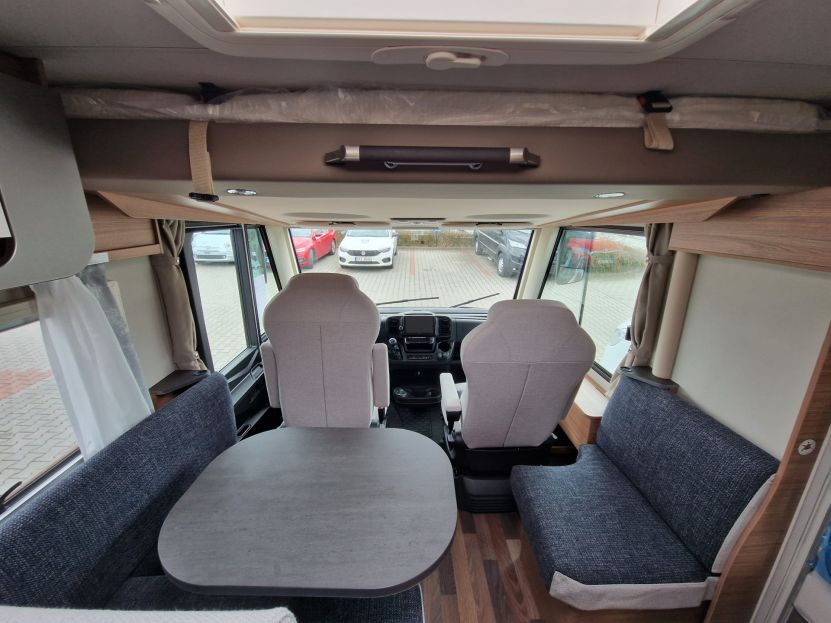 Weinsberg CaraCore 700 MEG 