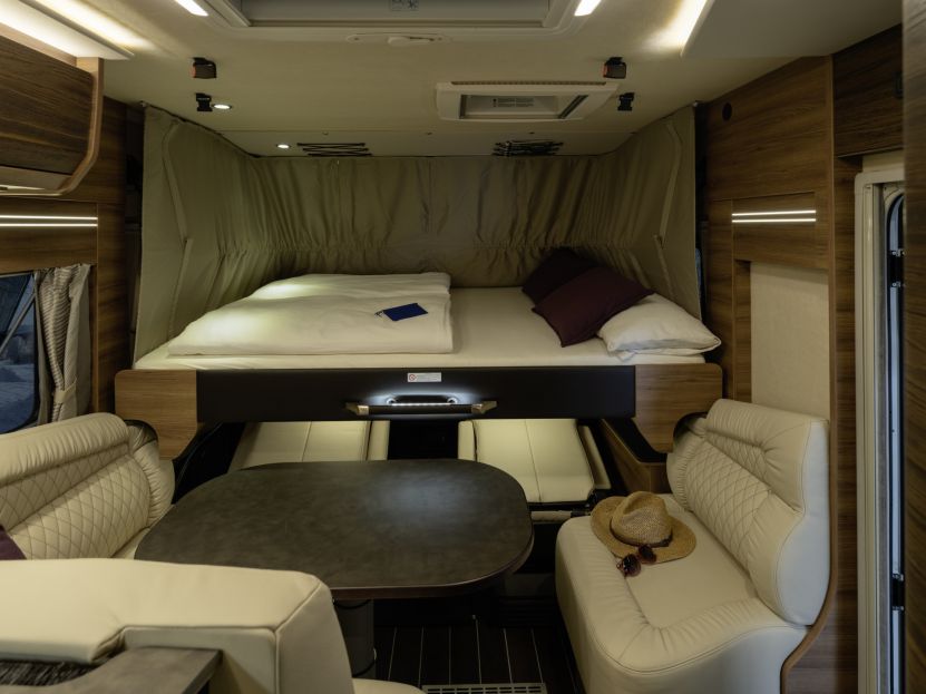 Knaus Sun I 700 LEG