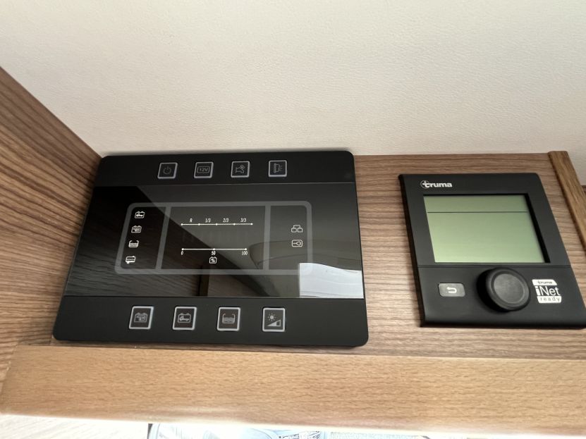 Bravia Swan 599 (23)